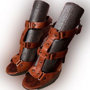 Jimmy Choo Size 40 1/2 (9.5)